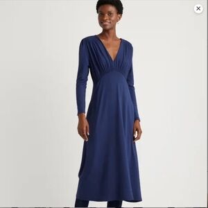Quince Tencel Jersey V-Neck Long Sleeve Midi Dress NWT size Medium